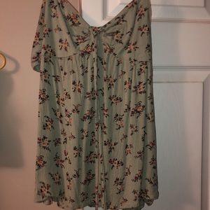Flowy tink top